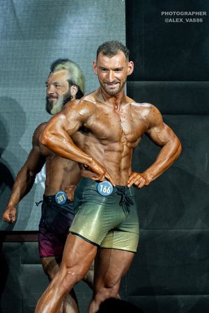 MEN'S PHYSIQUE 179